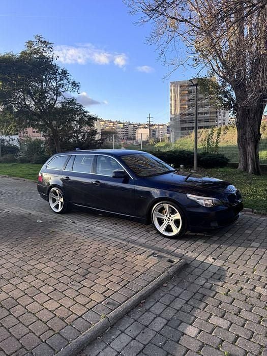 Usado 2008 BMW 520 Sedan | € 9.850 (Preço justo) - Imagem 1/4