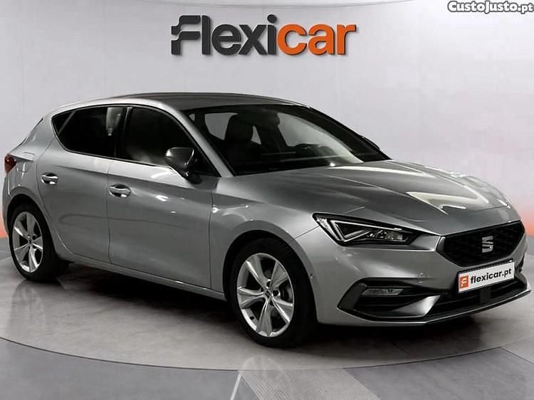 Cinza Usado 2022 Seat Leon FR | € 19.990 (Preço justo) - Imagem 1/1