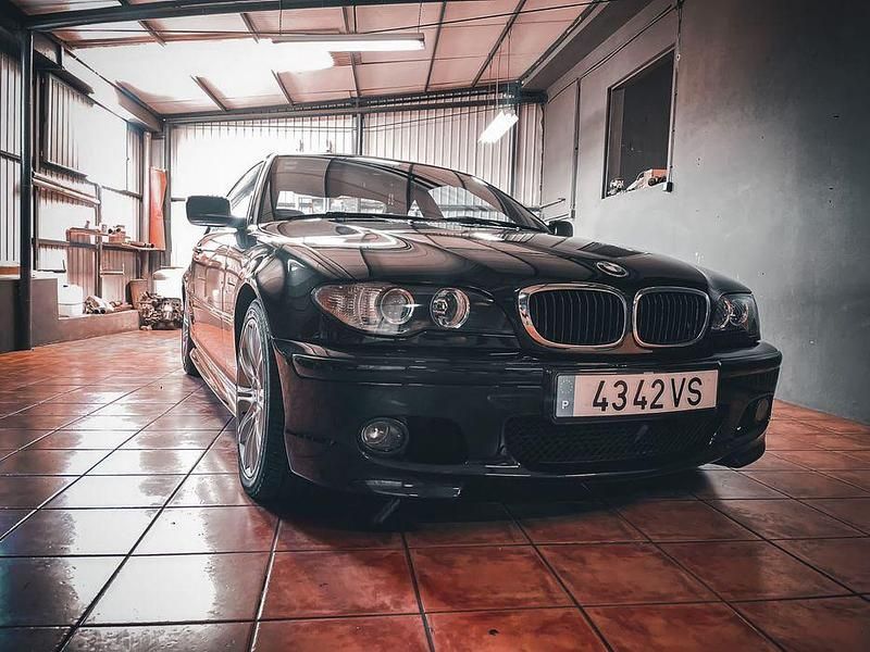 Usado 2003 BMW 320 Coupé | € 9.500 - Imagem 1/4