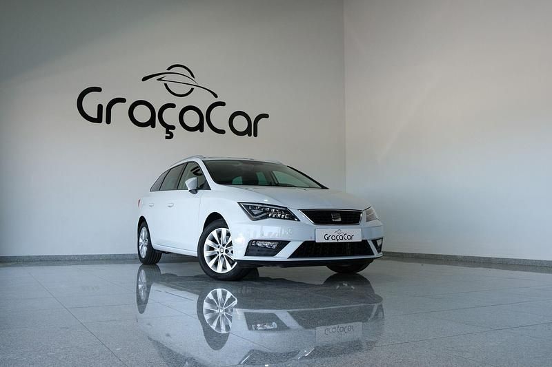 Branco Usado 2019 Seat Leon Style Carrinha | € 17.250 (Preço justo) - Imagem 1/4