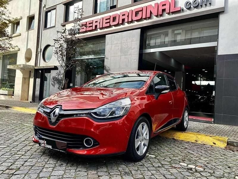 Outra Usado 2014 Renault Clio IV | € 6.950 (Super Preço) - Imagem 1/4