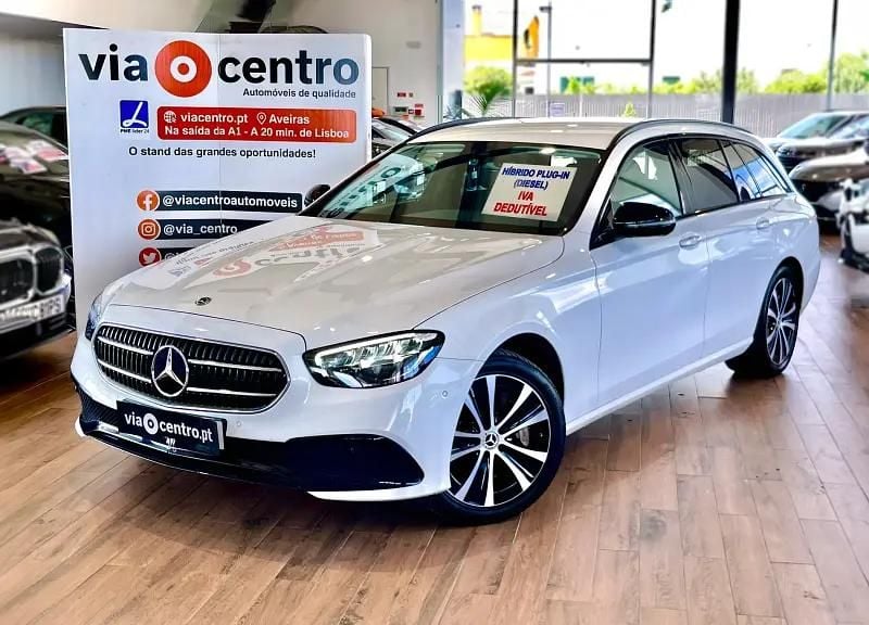 Branco Usado 2022 Mercedes E300 Avantgarde Carrinha | € 38.400 (Super Preço) - Imagem 1/4