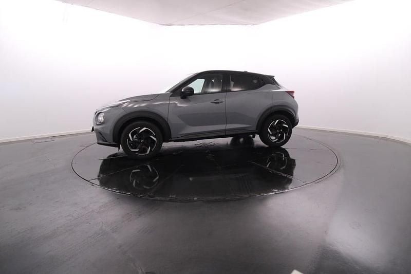Cinzento Usado 2024 Nissan Juke N-Connecta SUV | € 23.950 (Preço elevado) - Imagem 1/4