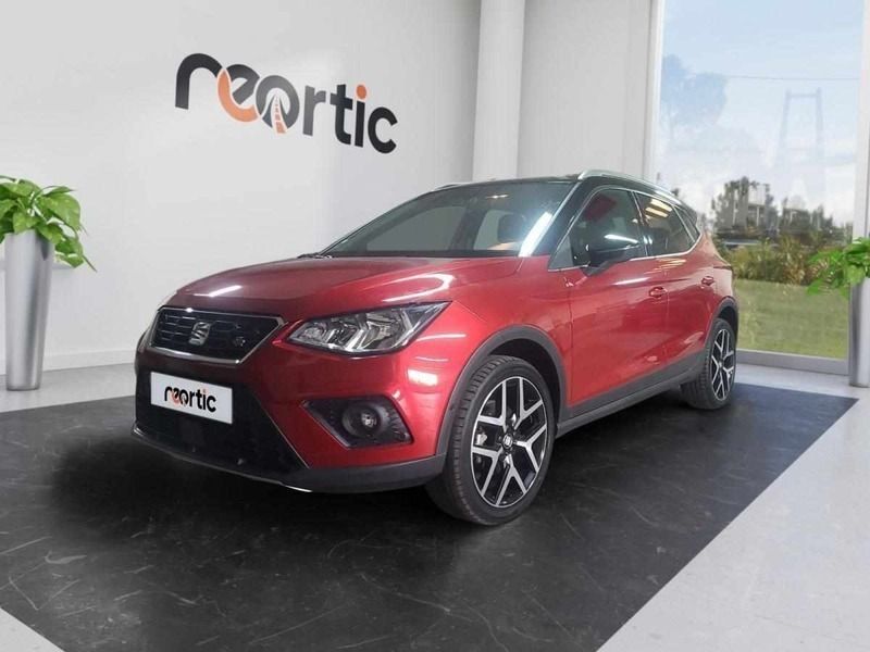 Vermelho Usado 2019 Seat Arona FR SUV | € 17.450 - Imagem 1/4