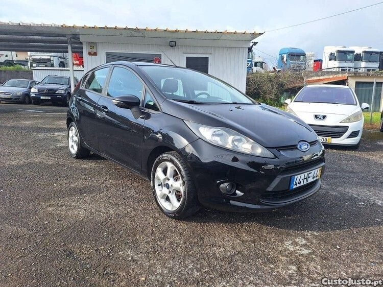 Preto Usado 2009 Ford Fiesta Trend Citadino | € 4.990 (Preço justo) - Imagem 1/1
