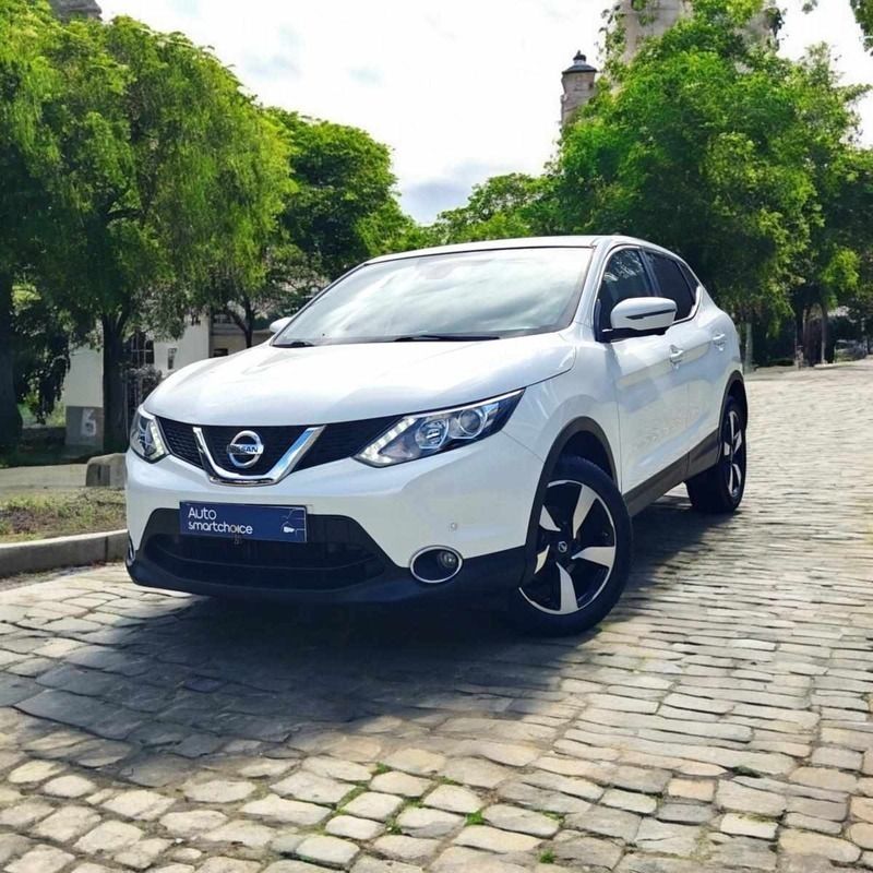 Branco Usado 2016 Nissan Qashqai SUV | € 14.750 (Preço justo) - Imagem 1/4