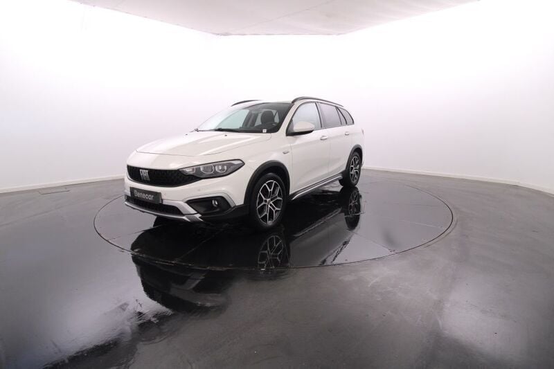 Branco Usado 2023 Fiat Tipo City Life Carrinha | € 20.450 (Preço justo) - Imagem 1/4