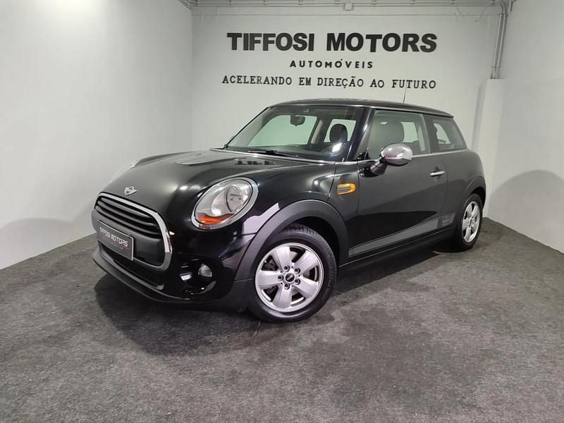 Preto Usado 2015 Mini One D Citadino | € 11.850 (Bom preço) - Imagem 1/4