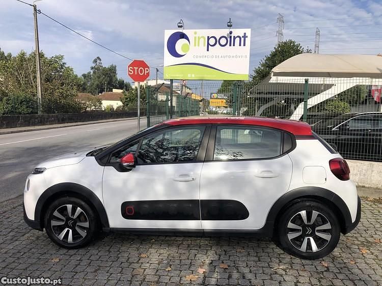 Branco Usado 2017 Citroën C3 PureTech Sedan | € 9.750 (Preço justo) - Imagem 1/1