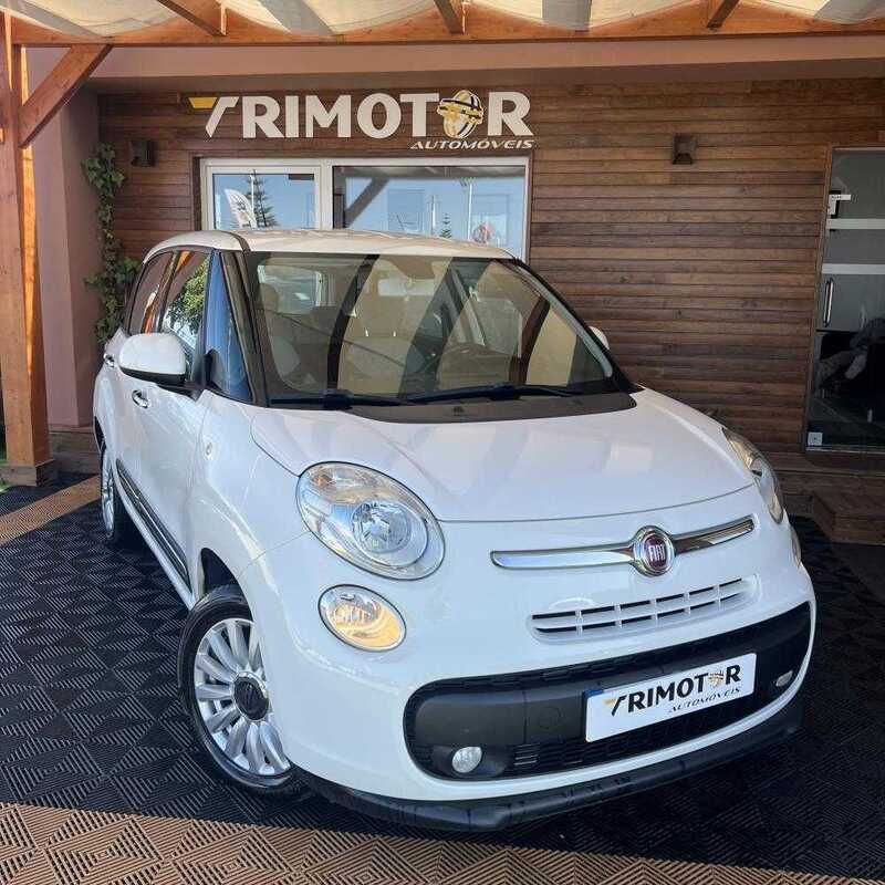 Branco Usado 2014 Fiat 500L Monovolume | € 9.990 (Preço justo) - Imagem 1/4