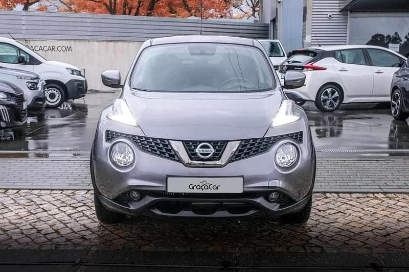 Usado Nissan Juke N-Connecta 110 HP (80 kW) 2018 Cinza SUV