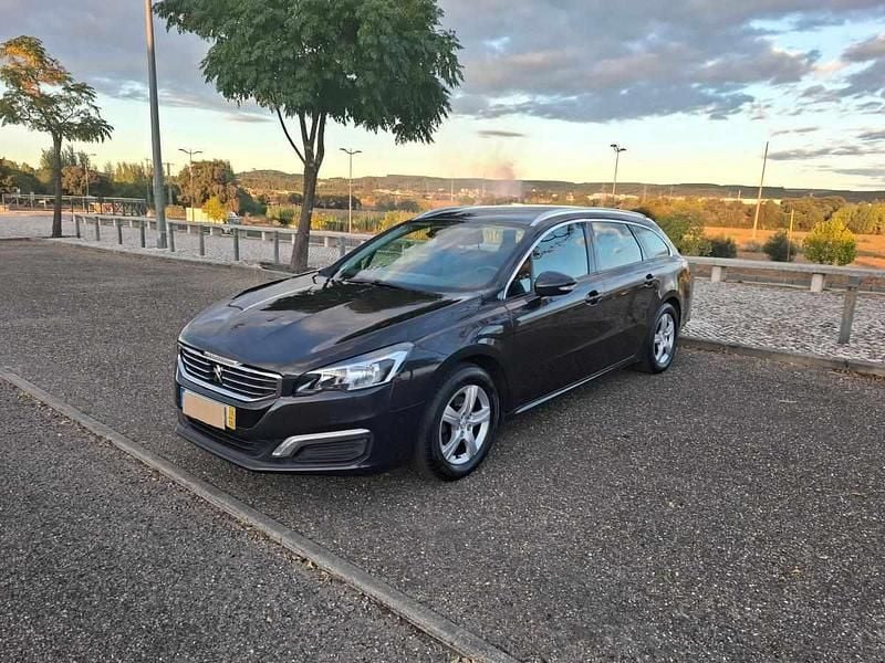 Cinzento Usado 2018 Peugeot 508 Carrinha | € 11.900 (Bom preço) - Imagem 1/4
