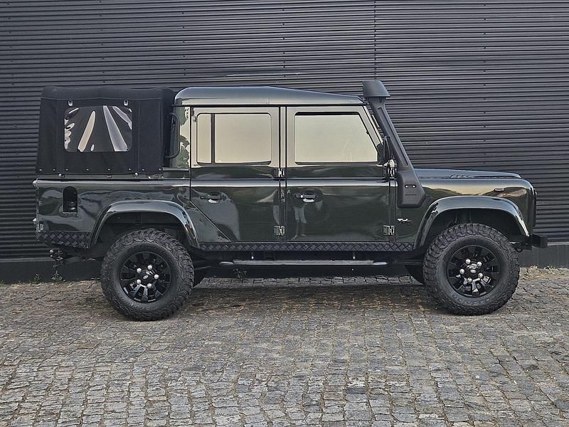 Usado Land Rover Defender SE 122 HP (89 kW) 2005 Verde SUV