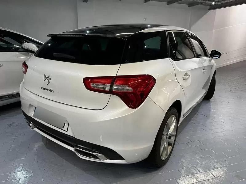 Usado Citroën DS5 Sport Chic 200 HP (147 kW) 2013 Branco Citadino