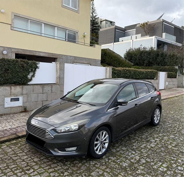 Usado 2014 Ford Focus Sedan | € 6.500 (Preço justo) - Imagem 1/4