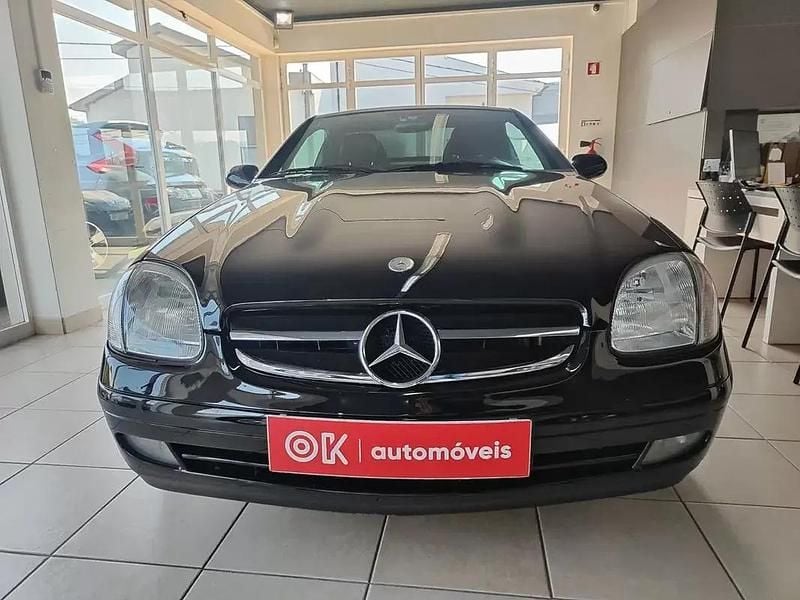 Usado Mercedes SLK200 192 HP (141 kW) 1999 Preto Cabrios
