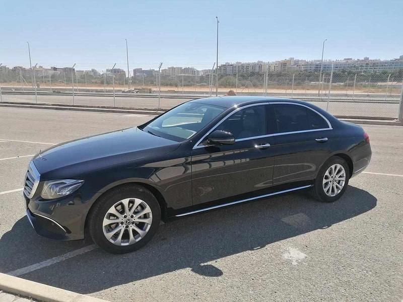 Usado Mercedes E220 194 HP (142 kW) 2019 Preto Coupé