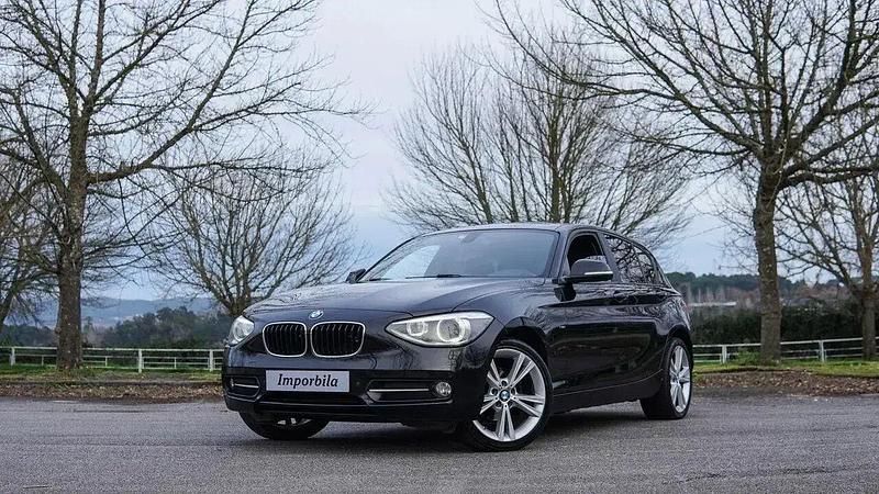 Preto Usado 2014 BMW 118 Sport Line Citadino | € 15.500 (Bom preço) - Imagem 1/4