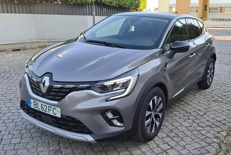 Cinzento Usado 2024 Renault Captur Evolution SUV | € 21.950 (Preço justo) - Imagem 1/4