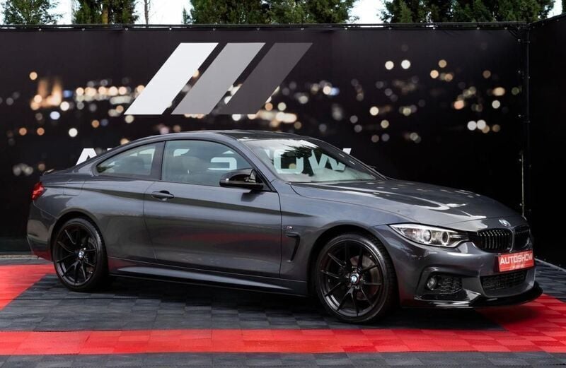 Cinzento Usado 2014 BMW 420 Coupé | € 26.900 - Imagem 1/4