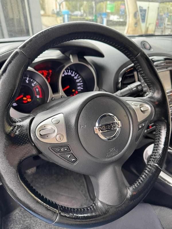 Usado Nissan Juke 116 HP (85 kW) 2015 Azul SUV