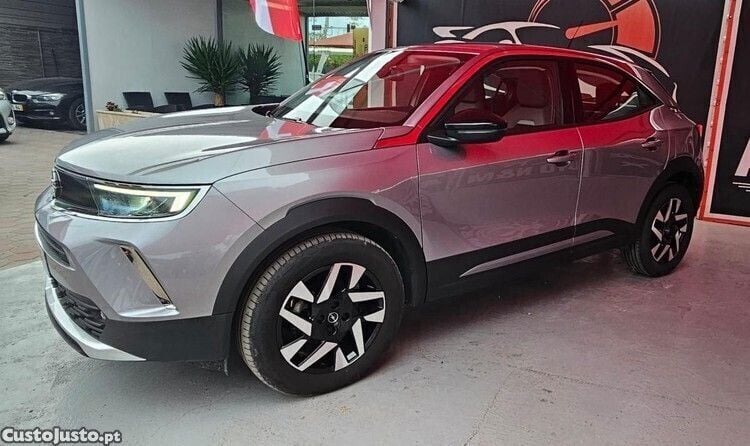 Cinza Usado 2022 Opel Mokka Business SUV | € 21.900 (Preço elevado) - Imagem 1/1