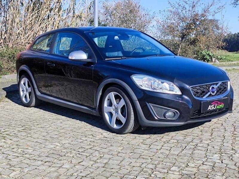 Usado Volvo C30 Kinetic 115 HP (84 kW) 2012 Preto Citadino