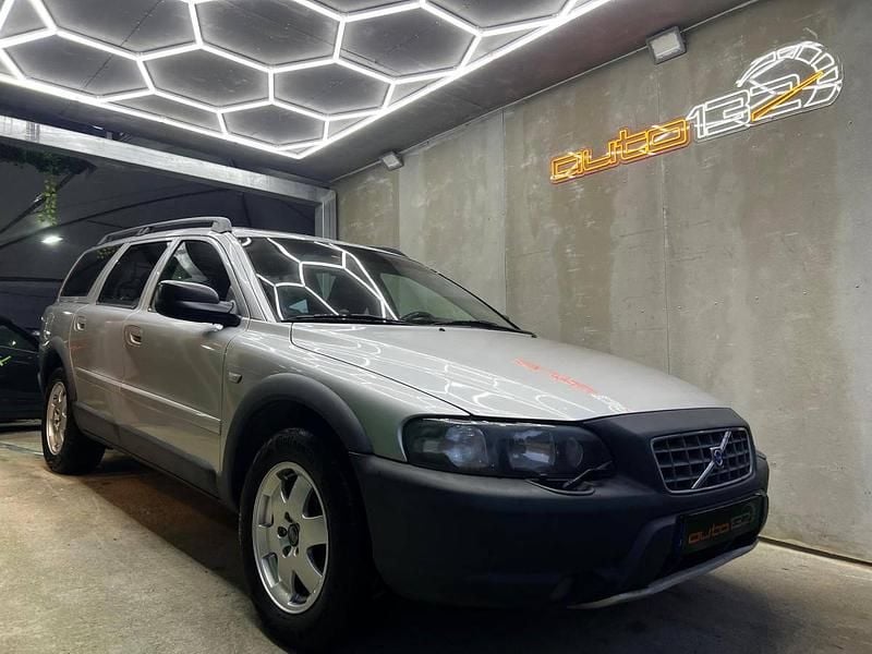 Cinza Usado 2002 Volvo V70 Carrinha | € 6.990 - Imagem 1/4