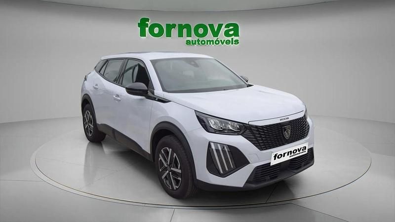 Usado Peugeot e-2008 Active 114 kW (156 HP) 2024 Branco SUV