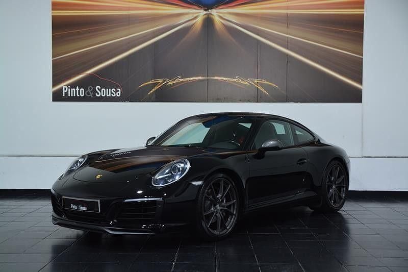 Preto Usado 2018 Porsche 911 Carrera T Coupé | € 117.500 - Imagem 1/4