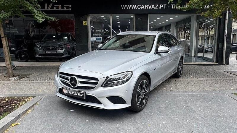 Cinza Usado 2020 Mercedes C300 Carrinha | € 25.950 (Bom preço) - Imagem 1/4
