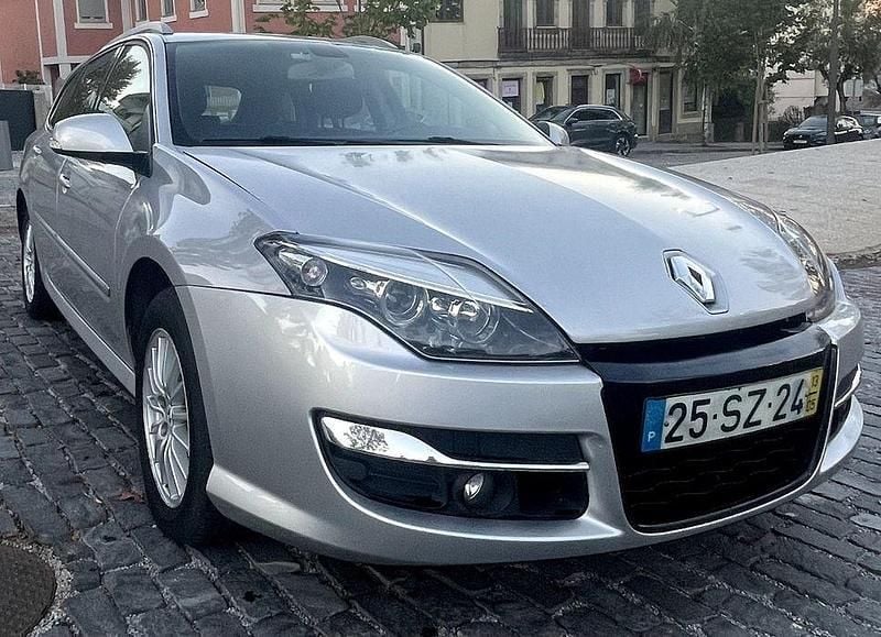 Usado 2013 Renault Laguna III Carrinha | € 5.450 - Imagem 1/4