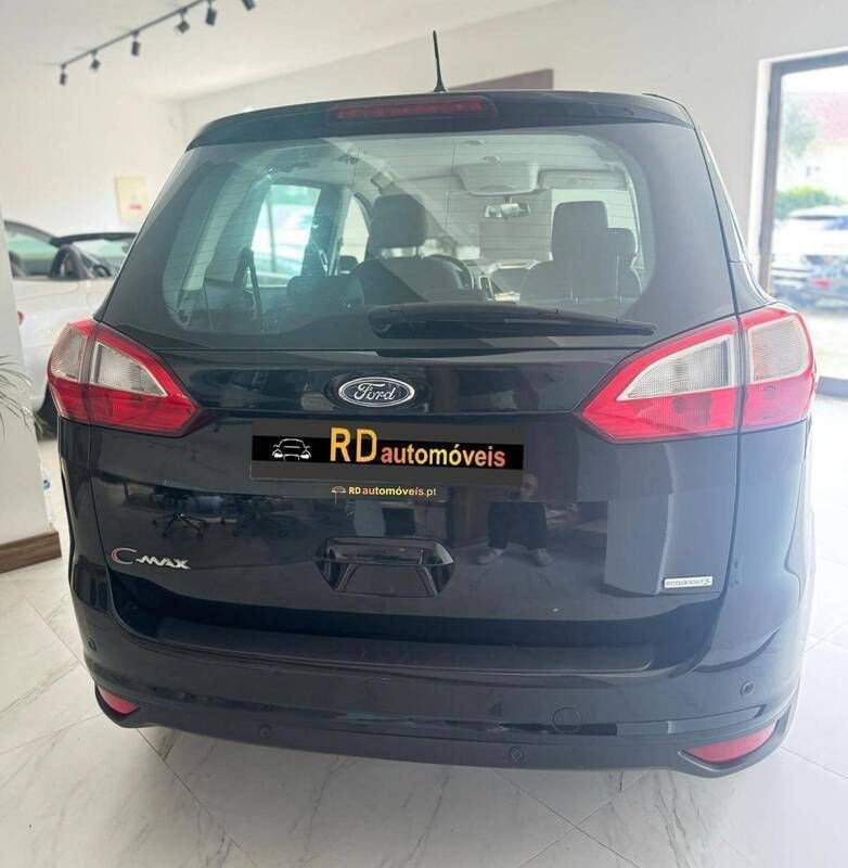 Usado Ford C-MAX Titanium S 125 HP (91 kW) 2017 Preto Monovolume