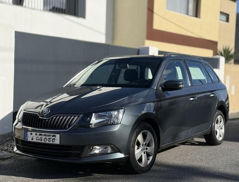 Usado 2016 Skoda Fabia Carrinha | € 6.990 (Preço justo) - Imagem 1/4