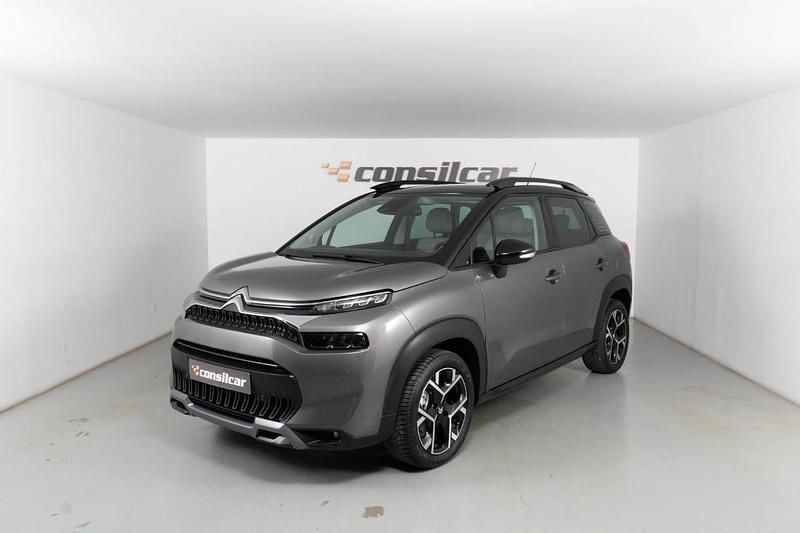 Cinza Usado 2023 Citroën C3 Aircross PureTech SUV | € 15.880 (Bom preço) - Imagem 1/4