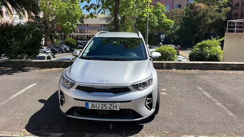 Usado 2022 Kia Stonic SUV | € 15.500 - Imagem 1/4