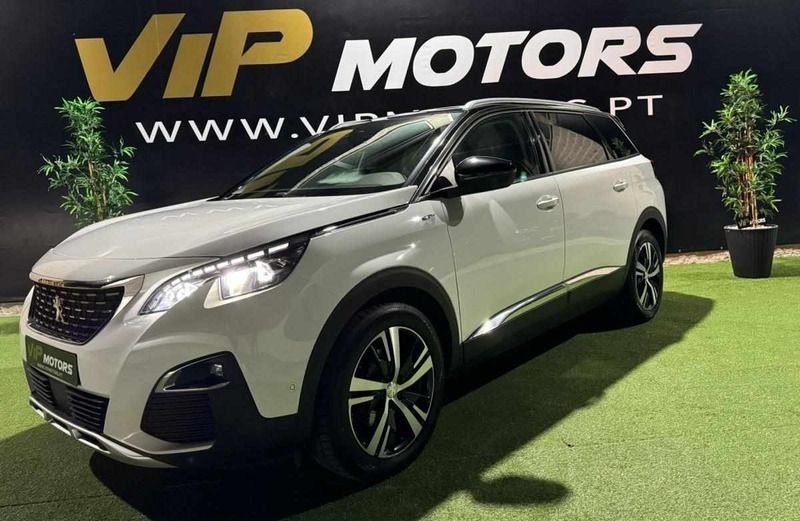 Usado Peugeot 5008 130 HP (95 kW) 2020 Branco Monovolume