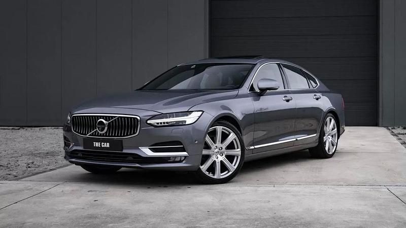 Usado Volvo S90 Inscription 190 HP (139 kW) 2016 Cinzento Sedan