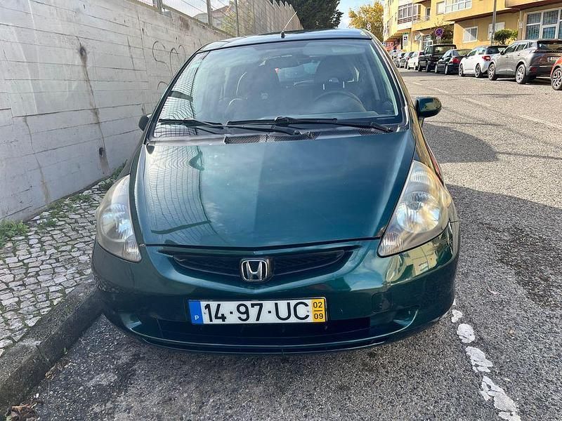 Usado 2002 Honda Jazz Citadino | € 2.900 - Imagem 1/4