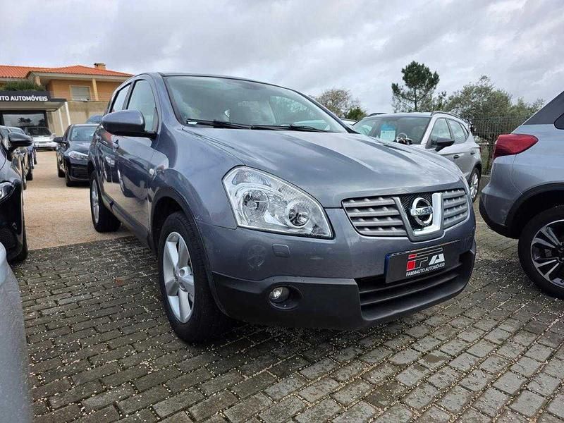 Usado Nissan Qashqai 150 HP (110 kW) 2008 Cinzento SUV