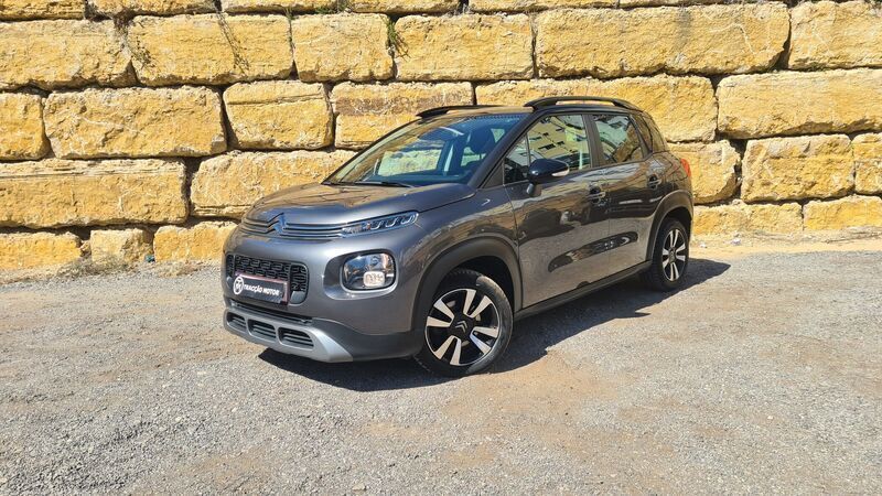 Cinzento Usado 2020 Citroën C3 Aircross Feel SUV | € 21.500 (Caro) - Imagem 1/4