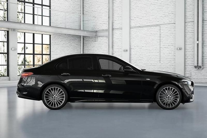 Novo Mercedes C300 197 HP (144 kW) 2025 Preto Sedan