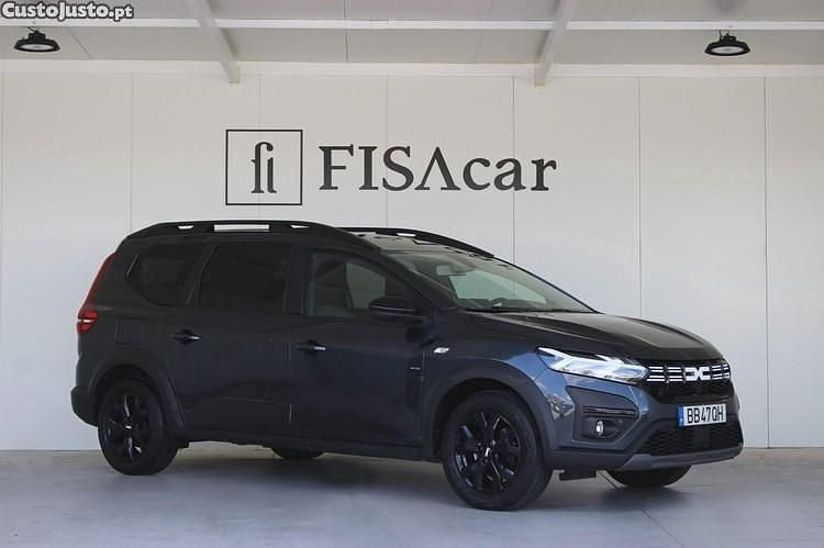 Cinza Usado 2023 Dacia Jogger Extreme Monovolume | € 18.900 (Bom preço) - Imagem 1/1