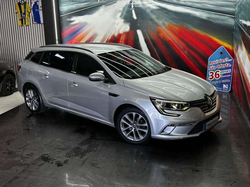 Cinza Usado 2019 Renault Mégane GT Line GT-Line Carrinha | € 17.399 (Preço justo) - Imagem 1/4