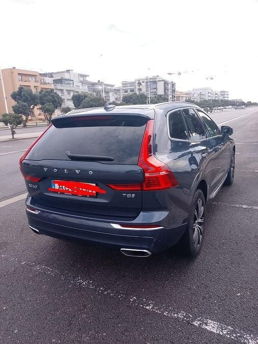 Usado 2020 Volvo XC60 Inscription SUV | € 30.000 - Imagem 1/4