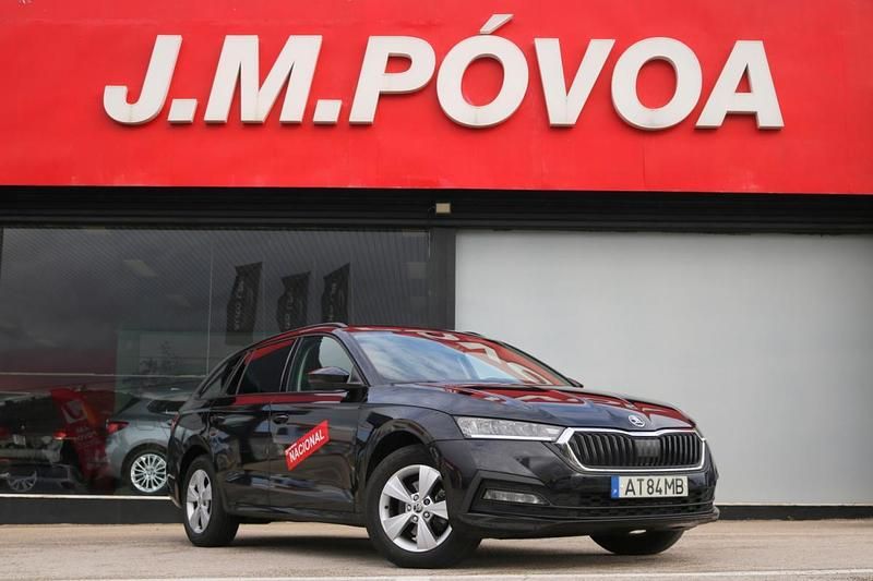 Preto Usado 2022 Skoda Octavia Carrinha | € 17.990 (Super Preço) - Imagem 1/4