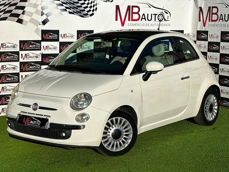 Branco Usado 2009 Fiat 500 Lounge Citadino | € 10.500 (Caro) - Imagem 1/4