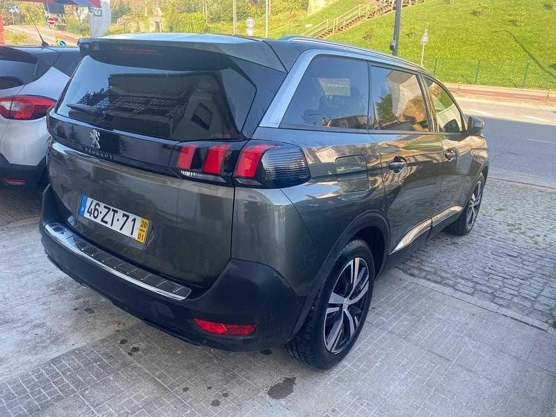 Usado Peugeot 5008 Allure 130 HP (95 kW) 2020 Cinza Monovolume