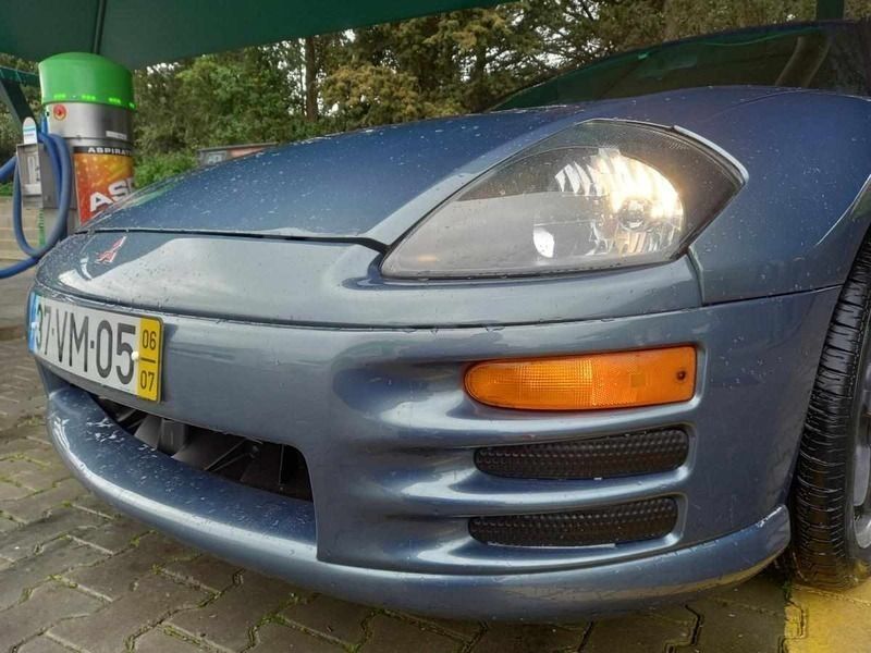 Usado Mitsubishi Eclipse 202 HP (148 kW) 2006 Verde