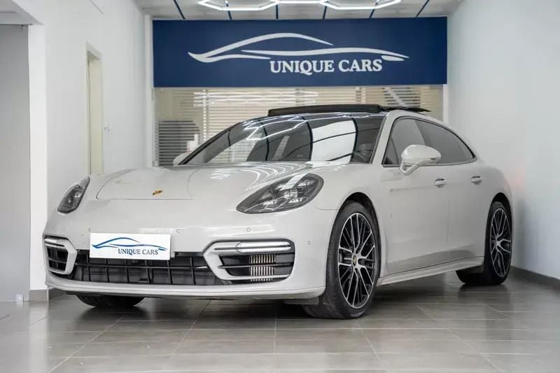 Cinza Usado 2020 Porsche Panamera S E-Hybrid Sport Turismo Sedan | € 99.500 - Imagem 1/4